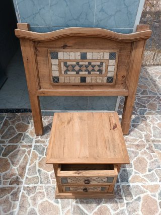 Cabezal y mesita de noche madera estilo mexicano