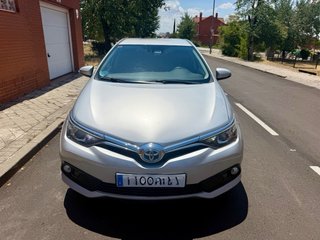 Toyota Auris 2017 Híbrido 140h