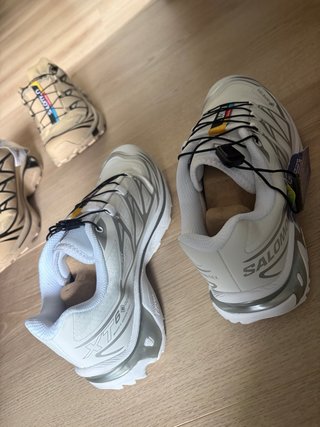 Zapatillas Salomon XT-6 blancas y plata