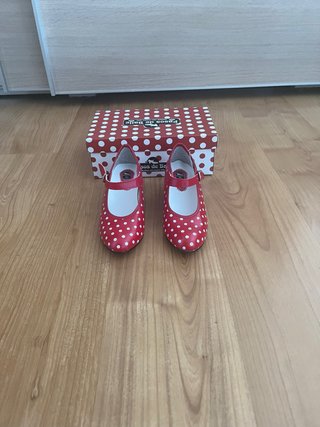 Zapatos flamenca niña lunares