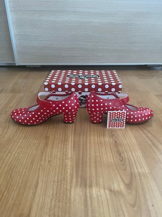 Zapatos flamenca niña lunares
