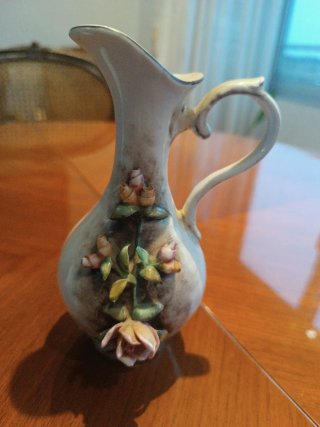 Juego Jarrones Porcelana Flores Beige Rosa.. 18 cm