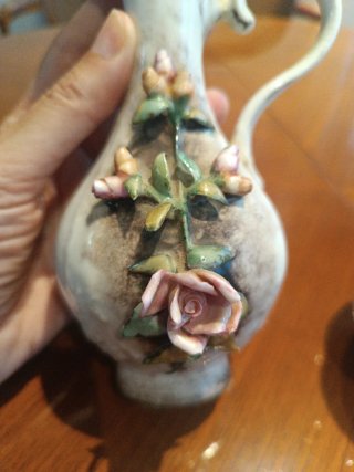 Juego Jarrones Porcelana Flores Beige Rosa.. 18 cm
