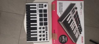 Akai MPK Mini MK3 Controlador MIDI