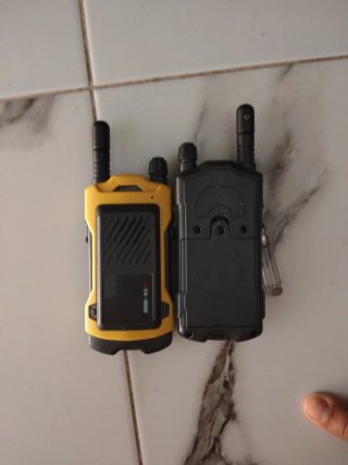 2 Walkie Talkies TK-1800 Alcance 200m