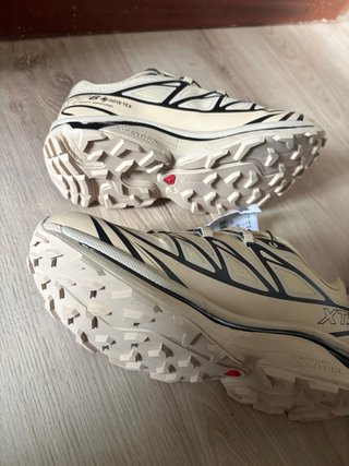 Zapatillas Salomon XT-6 Gore-Tex Beige