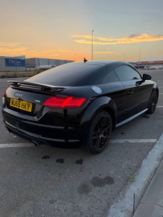 Audi TT 2015