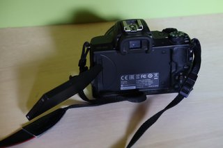 Kit Canon EOS M50 + objetivos EF-M + accesorios