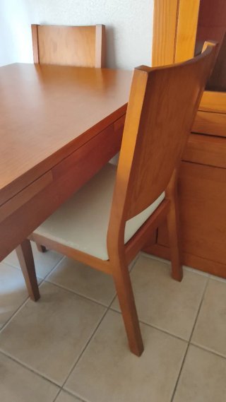 Mesa comedor extensible madera y 4 sillas