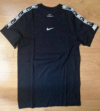 Camiseta Nike Negra Talla S