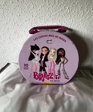 Caja lata bratz