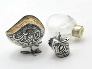 Salero pimentero de cristal con forma de pollito