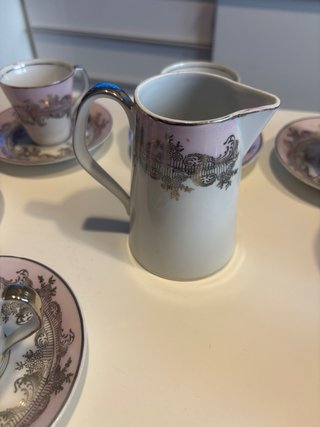Juego de té/café con dos  jarras y azucarero (11)