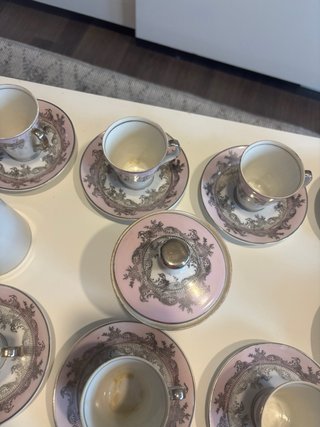 Juego de té/café con dos  jarras y azucarero (11)