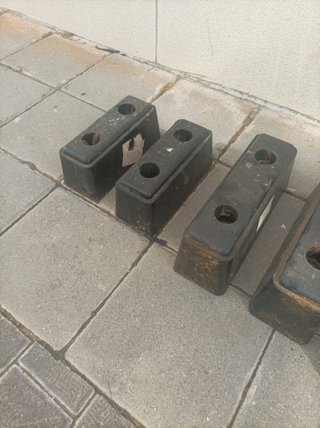 Bloques de goma negros para remolque