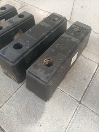 Bloques de goma negros para remolque