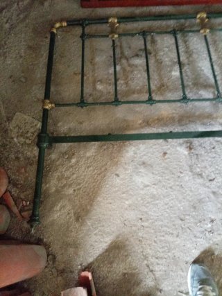 Letto in ferro battuto antico restaurato