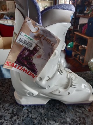 Botas de esquí Salomon Talla 24/24.5 Nuevas
