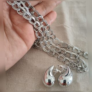 Conjunto Zara collar y pendientes plata