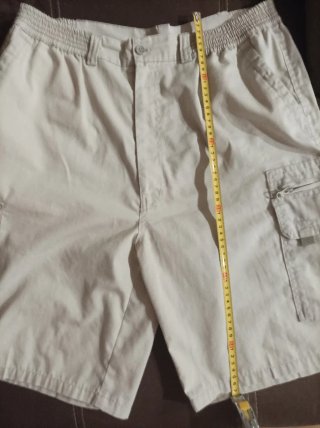 Pantalón corto cargo beige 46/48
