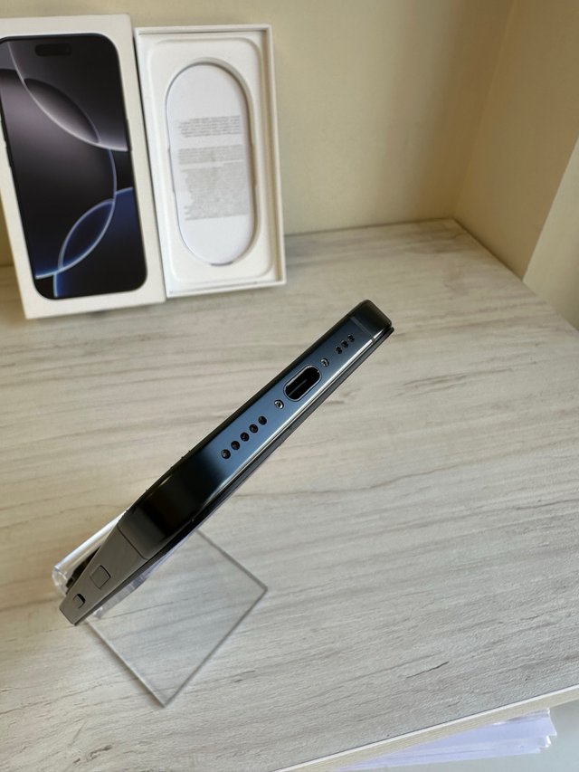 iPhone 16 Pro 128GB |Tienda |Garantia
