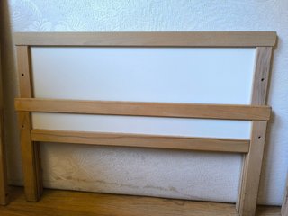 Camas gemelas de madera
