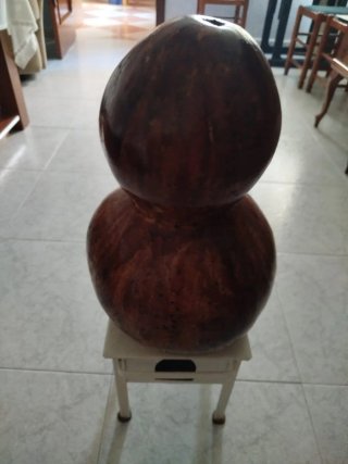 Calabaza decorativa barnizada antigua