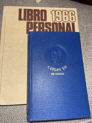 Libro Carlos XII Suecia 1 edición 1943