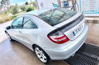 Mercedes-Benz Clase C 2005