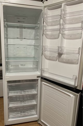 Frigorífico LG Blanco. NO CONGELA!!!
