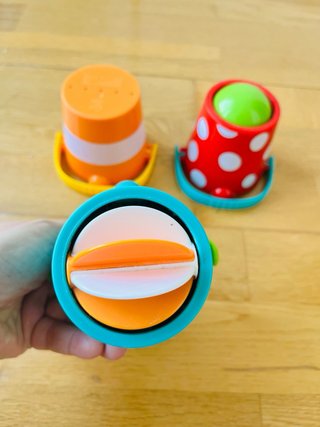 Cubos Hape para jugar con agua