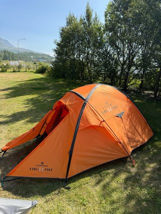 Tienda de campaña Ferrino Highland Pilier 2