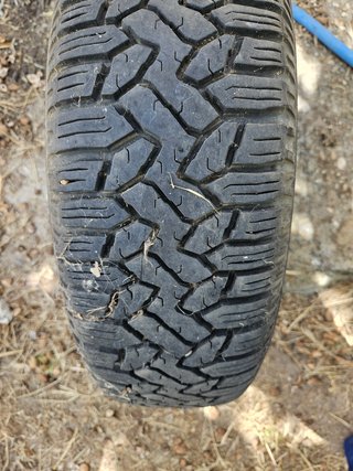 Rueda Michelin 165/70 R13