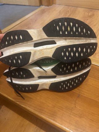 Zapatillas ON Cloudboom MAX Talla 42,5
