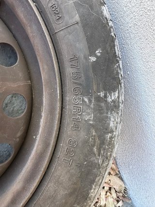 Neumáticos seminuevos