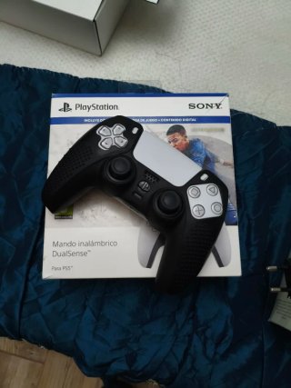 Consola PS5 Disco 825GB Sony