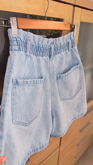 Pantalón corto