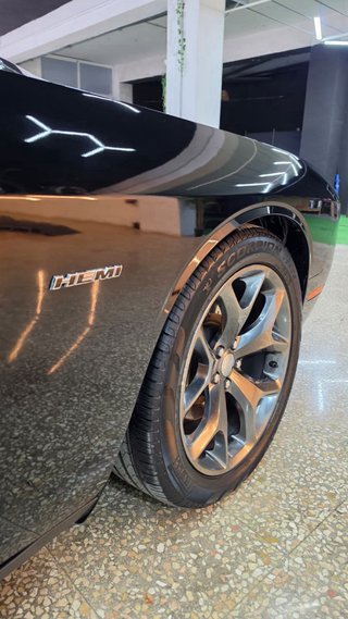 Dodge Challenger 2017 5.7 hemi