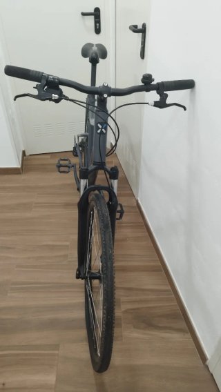 Bicicleta B'twin 28 Gris