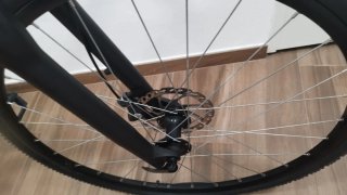 Bicicleta B'twin 28 Gris