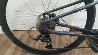 Bicicleta B'twin 28 Gris
