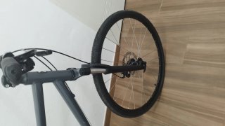 Bicicleta B'twin 28 Gris