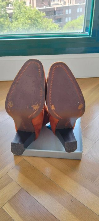 Botines ante tacón camel
