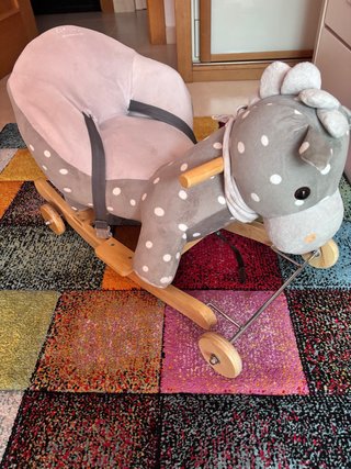 Caballo balancín para bebé