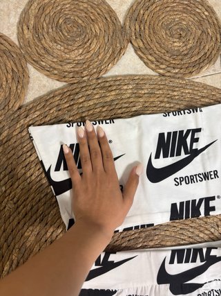 Conjunto Nike Top y Falda Estampado