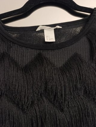 Camiseta H&M flecos manga corta Talla M