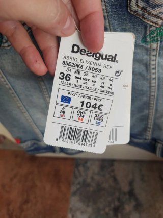 Chaleco Desigual Nuevo