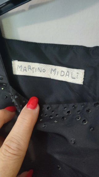 Tubino nero con paillettes