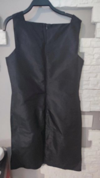 Tubino nero con paillettes
