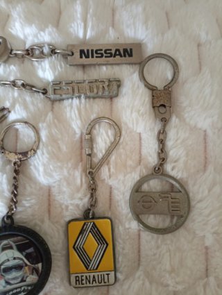 6 Llaveros Vintage Coches